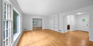 2816 ELLICOTT Street NW Gallery 4