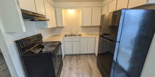 2 bedroom 1 bath duplex Gallery 6