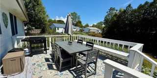 8 mccormick Road Gallery 12