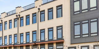 Reservoir District Townhome | 3 Bed + Den | 3.5 Bath | 1,800 Sf | Large Private Rooftop Deck & Balcony | 1 Car Garage Gallery 40