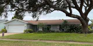 Beachside Living At Its Best! Gallery 1