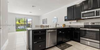 10972 SW 235th Ln Gallery 1