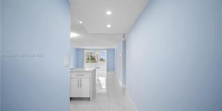 18601 NE 14th Ave Gallery 5