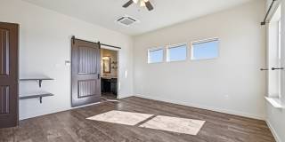 1672 East Purcell Boulevard Gallery 8