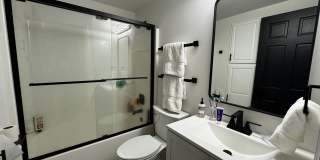 5 Bed 4 Bath Home fenced yard Gallery 42