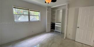 601 SE 5th Ct Gallery 10