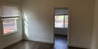 Adams Apartments Gallery 6