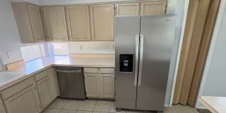 Beautiful eastside location Beautiful eastside location Gallery 19