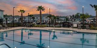 Equinox West Townhomes for Rent Gallery 21