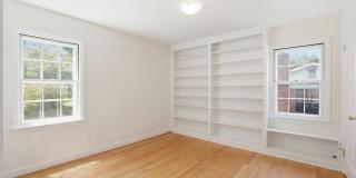 7322 EDMONSTON Road Gallery 23