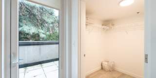Henley Place Gallery 22