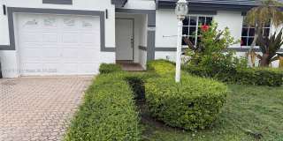 15963 SW 82nd St Gallery 1