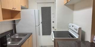 1851 NE 168th St Gallery 18