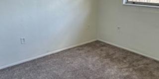 Well maintained 2/1 in a quiet neighborhood Gallery 21