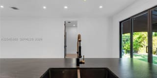 365 Fairway Dr Gallery 13