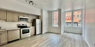 725 W Pratt Gallery 11