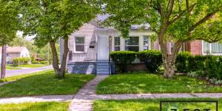Amazing 3Bed 1Bath BRICK BUNGALOW Amazing 3Bed 1Bath BRICK BUNGALOW Gallery 1