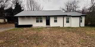 Coming Soon !3 Bedroom Home with Modern Updates & Small town Serenity! Gallery 1