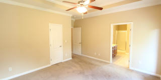 Homewood Area - Oxmoor Glen - Minutes to Downtown & UAB Gallery 9