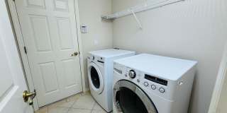 Beautiful 4-Bedroom Home for Rent! Gallery 9
