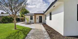 7055 Fallbrook Avenue Gallery 45