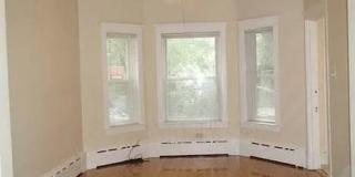 3244 W Belle Plaine Ave Gallery 1
