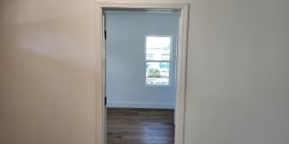 Spacious and Updated Home with Split Floor Plan Gallery 28