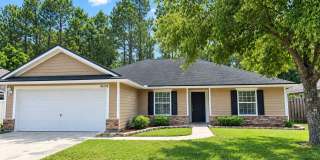 Convenient to Kings Bay and Jacksonville Gallery 1