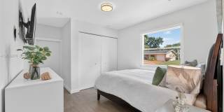 1865 NE 197th Ter Gallery 26