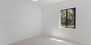 1640 NE 183 ST Gallery 23