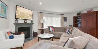 4 DUDLEY CT Gallery 10
