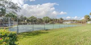 430 Commodore Dr Gallery 49