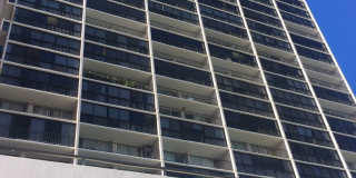 Kahala Tower 2/2/1 Convenient Living! Kahala Tower 2/2/1 Convenient Living! Gallery 1