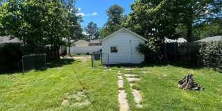 Cute 3 bedroom / 1 bathroom house with fenced in yard and shed In Joplin MO!! Gallery 12