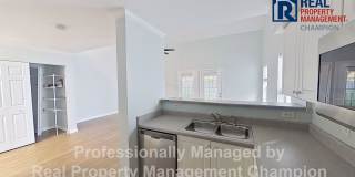 Cute 3 BD/2 BA Townhome Style Near UNCW Gallery 9