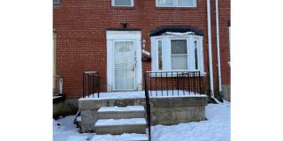 1271 Limit Avenue $650 Available Room (Shared Bath) Gallery 23