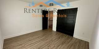 3 Bedroom House with Privacy Fence Gallery 11