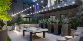 Hanover Hollywood Gallery 8