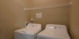 15417 Tully House Court Gallery 8
