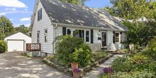 438 S Wright Street Gallery 1