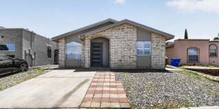9128 Bur Oak Circle Gallery 1