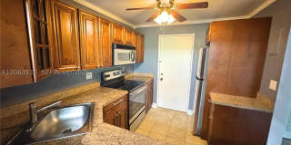 2324 S Cypress Bend Dr Gallery 2