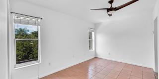 1005 SW 15th Avenue Gallery 16