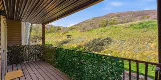 1041 W GRINDELWALD Ct Gallery 1