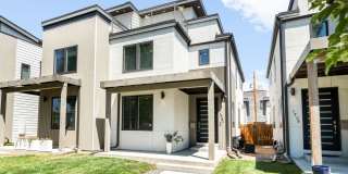 3BD, 4BA Sunnyside Home With Office and Rooftop Deck Gallery 1