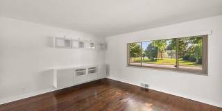 975 N Old Woodward Avenue Gallery 10