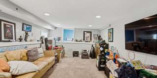 1440 Circle Avenue Gallery 8