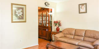 431 Glenbrook Road unit: 3 Gallery 6