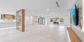 391 W Riverside Drive Gallery 47