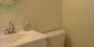 8718 Bay Court Gallery 9